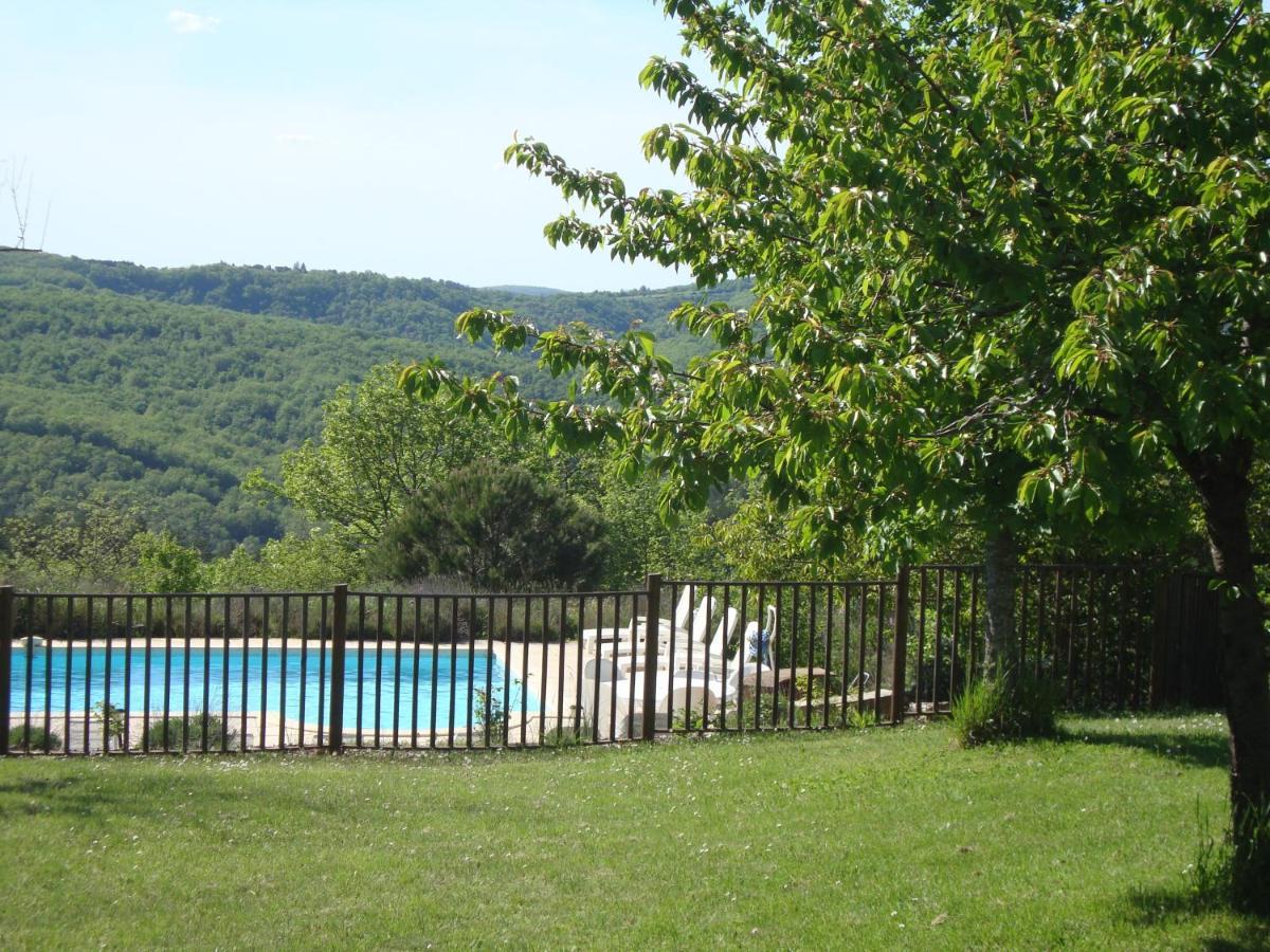 Le Mas Des Cypres Constans Exterior photo