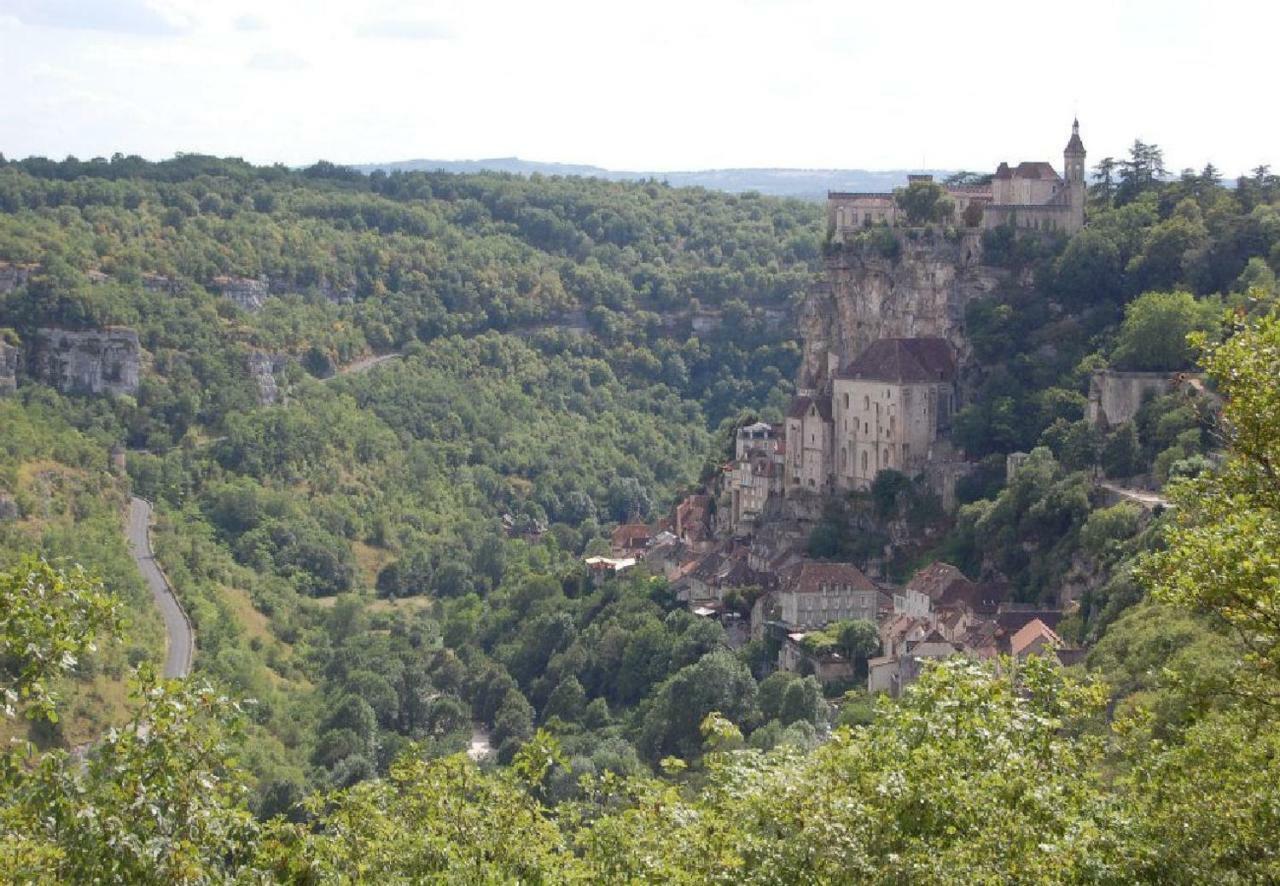 Le Mas Des Cypres Constans Exterior photo