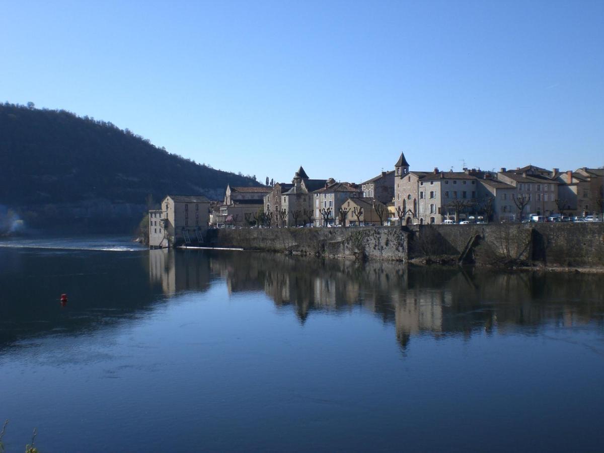 Le Mas Des Cypres Constans Exterior photo